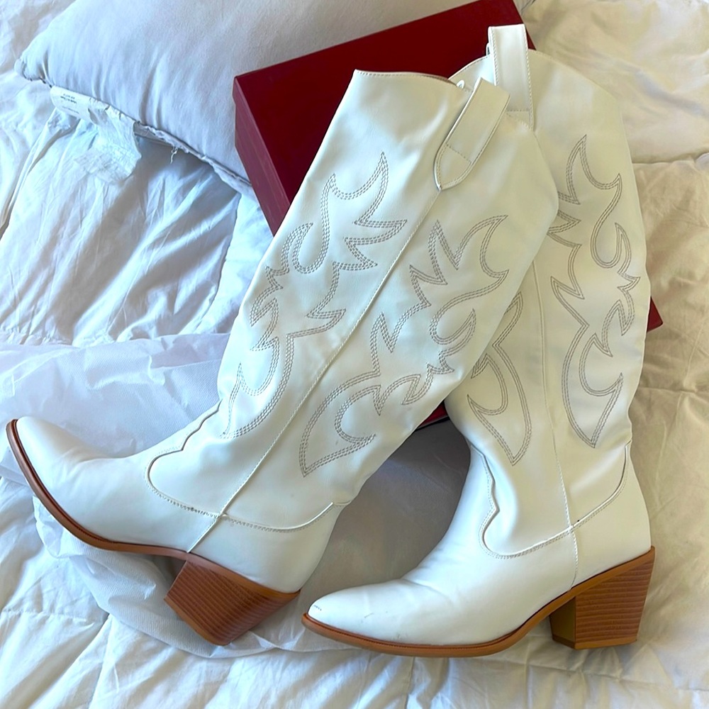 Cowboy boots for women